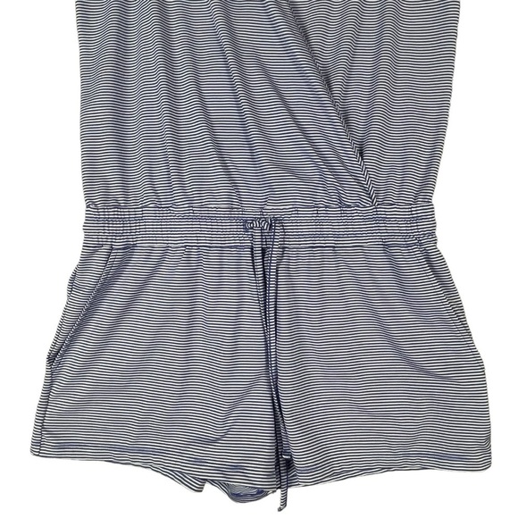 Vineyard Vines Sleeveless Blue White Striped Sankaty Romper Cover-Up - Sz M - Picture 7 of 15